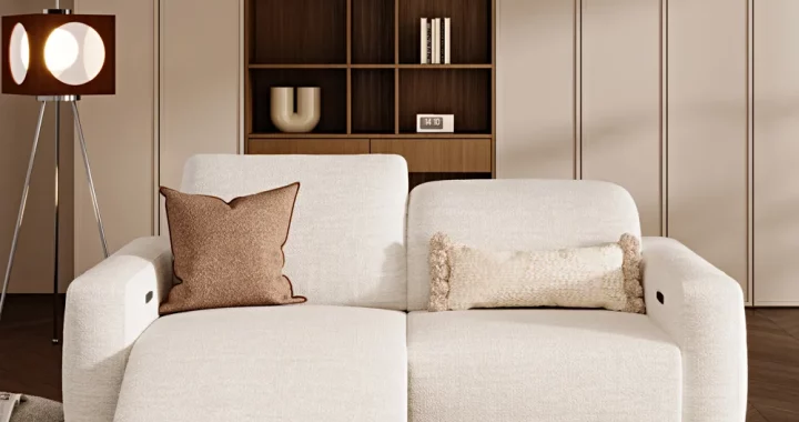 a povison Power Reclining Sofa