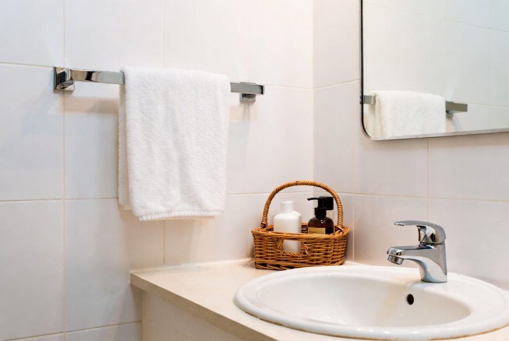 Guest-ready bathroom stocked with essential toiletries and clean towels for holiday guests