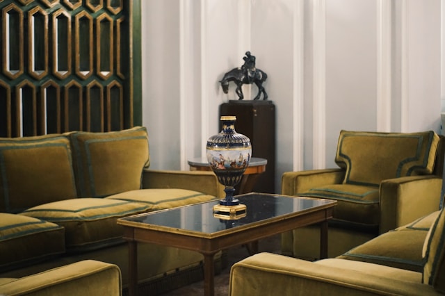 Elegant living room with vintage furniture and decor