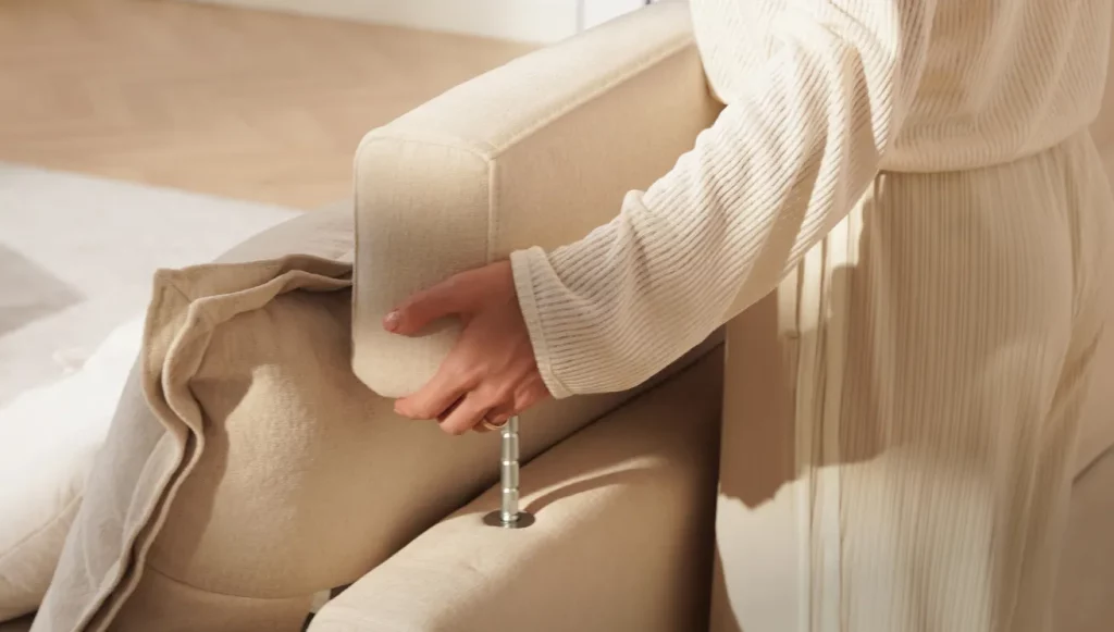 installing the headrest of a recliner
