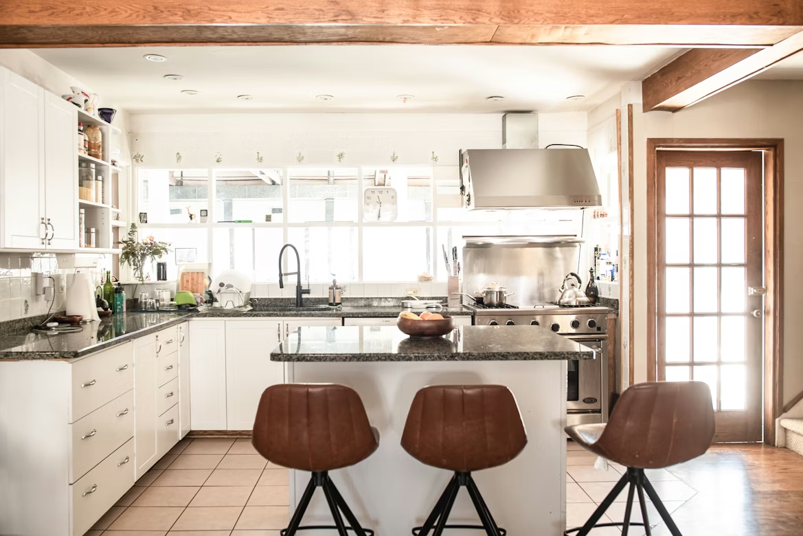 How to Choose Counter Stools for a Kitchen Island - POVISON Blogs